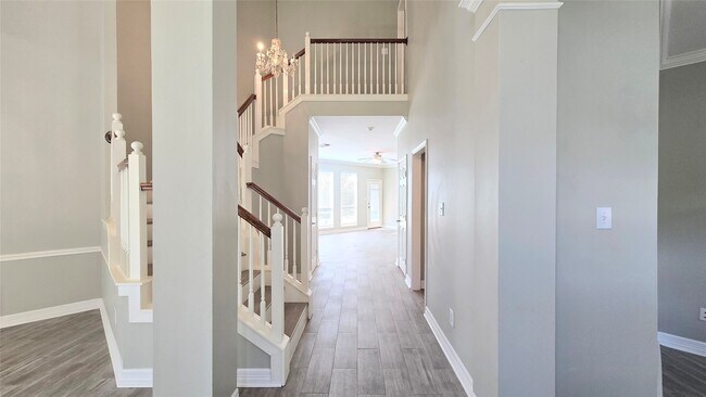 Building Photo - 9906 Murray Landing