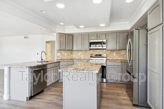 Building Photo - 20875 E 49th Ave