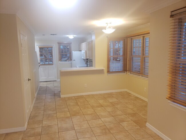 Building Photo - 41 Spoonbill Way