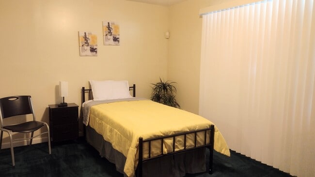 Oasis-A - 406 Cal Causeway Rd