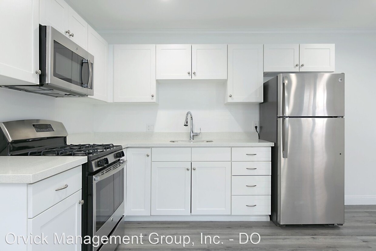 Primary Photo - 955 3rd St