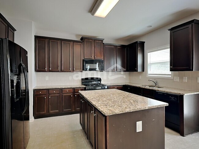 Foto del edificio - 3613 Walking Stick Way NE