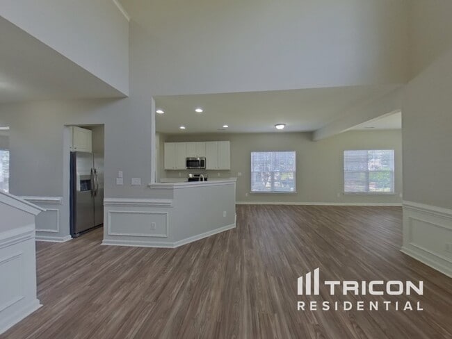 Building Photo - 7135 Tabor Falls Dr