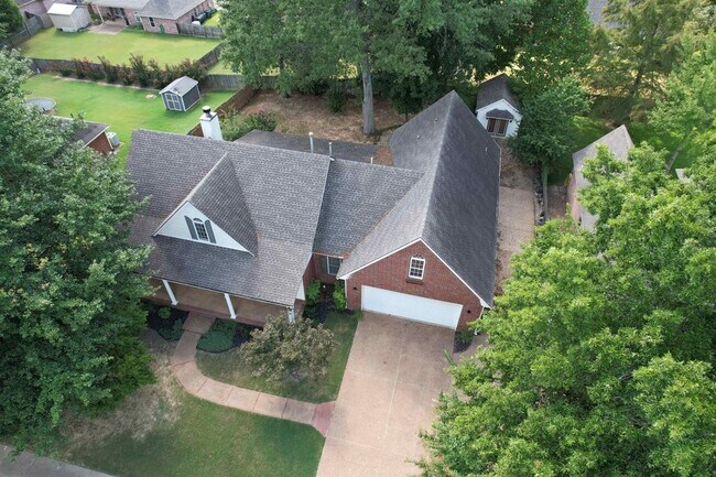 Foto del edificio - 5019 Rabbit Chase Ln