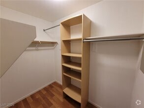 Building Photo - 5228 Mineral Lake Dr