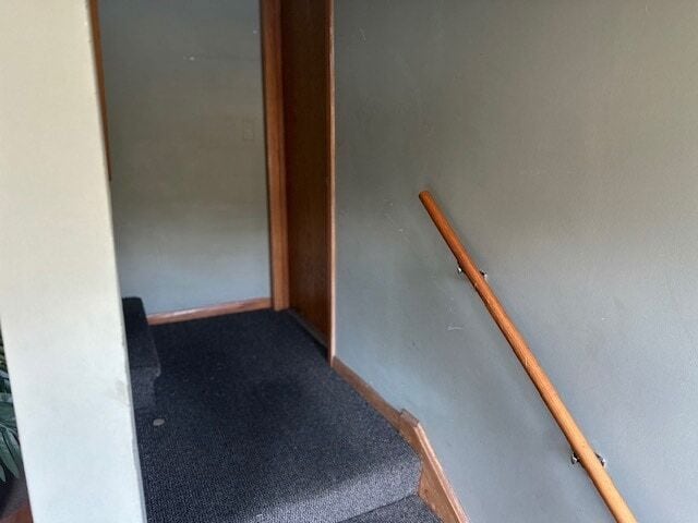 Building Photo - 740 N Northwest Hwy