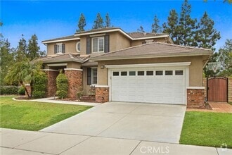 Building Photo - 823 Canterbury Ln