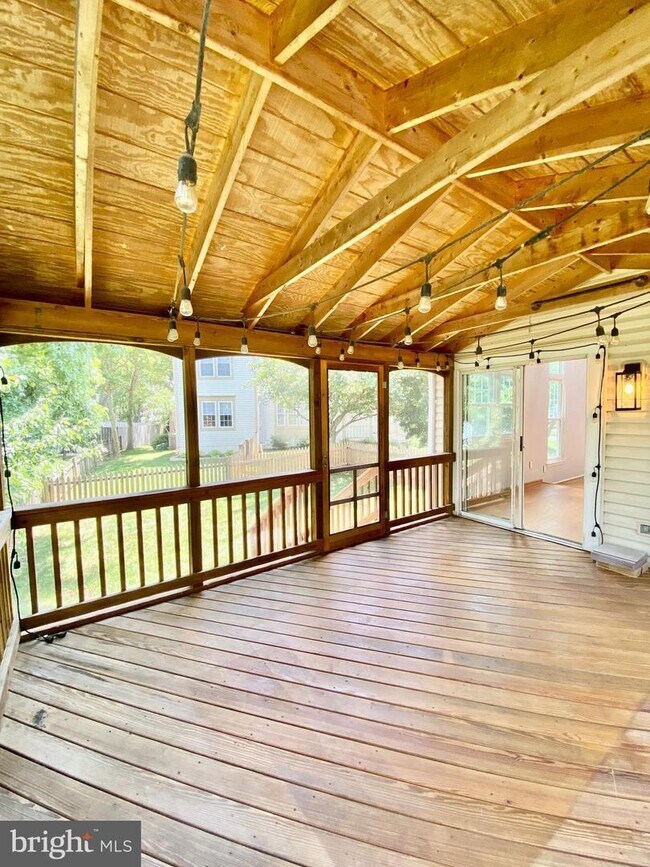 Building Photo - Discover Your Dream Home in Countryside’s Serene Cul-de-Sac