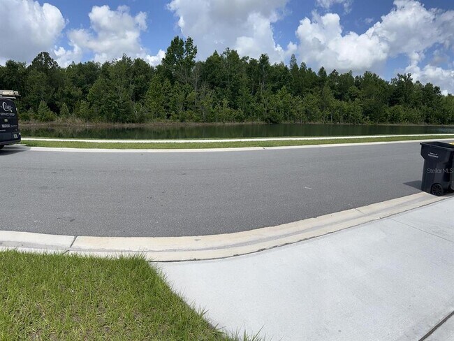 Building Photo - 1504 Fox Squirrel Dr