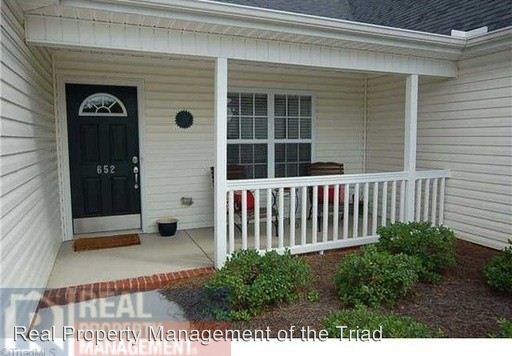Building Photo - 652 Ansley Way