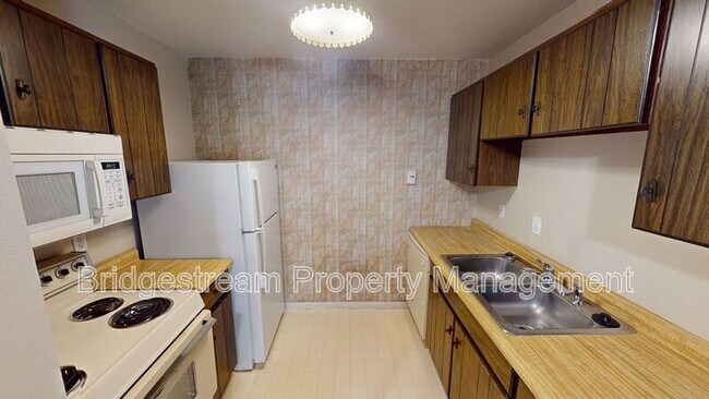 Foto del edificio - 7127 N Springboro Pike