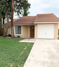 Building Photo - 6224 Country Fair Cir