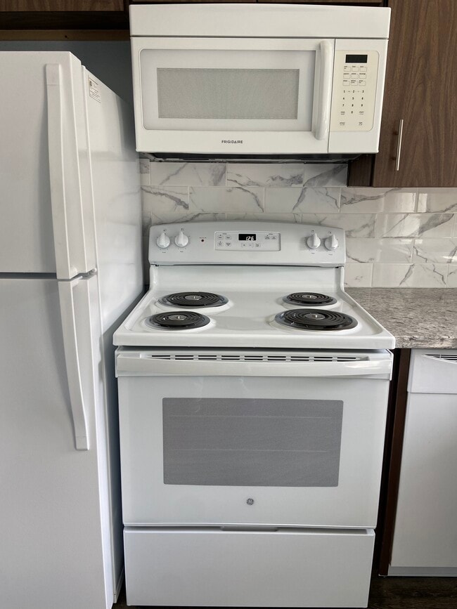 New countertops - 209 S Ventura Rd