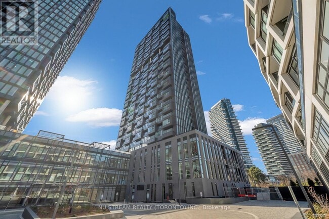 Building Photo - 1 Quarrington Ln