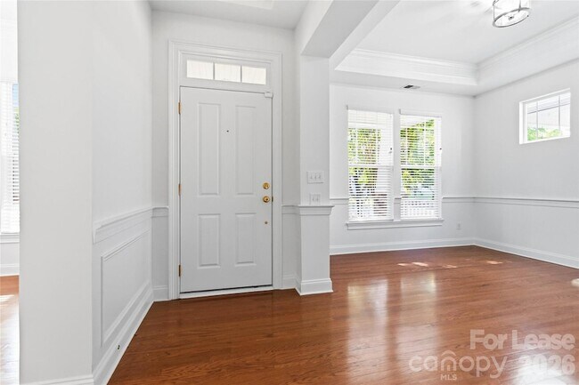 Foto del edificio - 7819 Chaddsley Dr