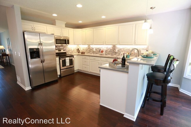 Foto del edificio - 2932 W County Rd J