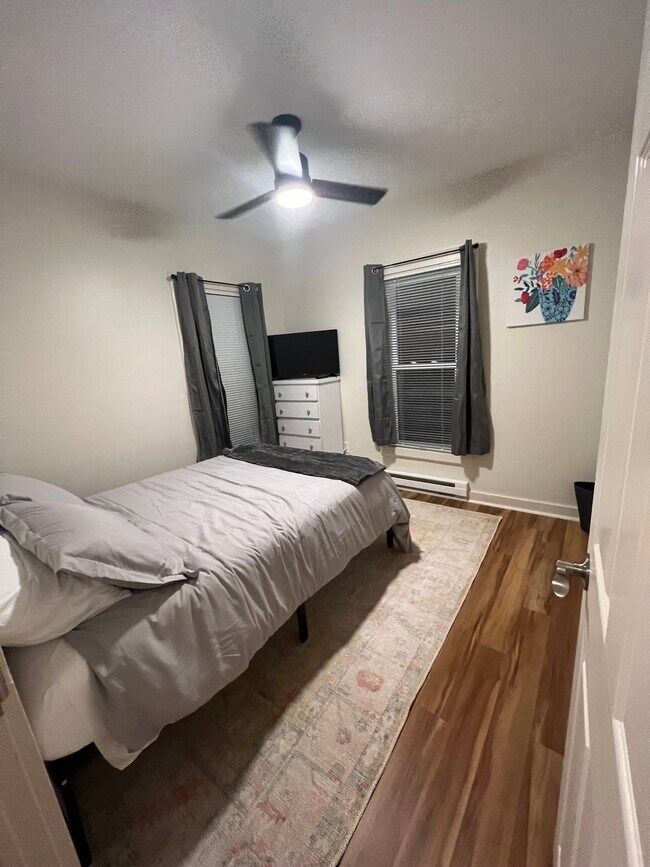 23 Dix Ave Unit 2 Bedroom Furnished, Glens Falls, NY 12801
