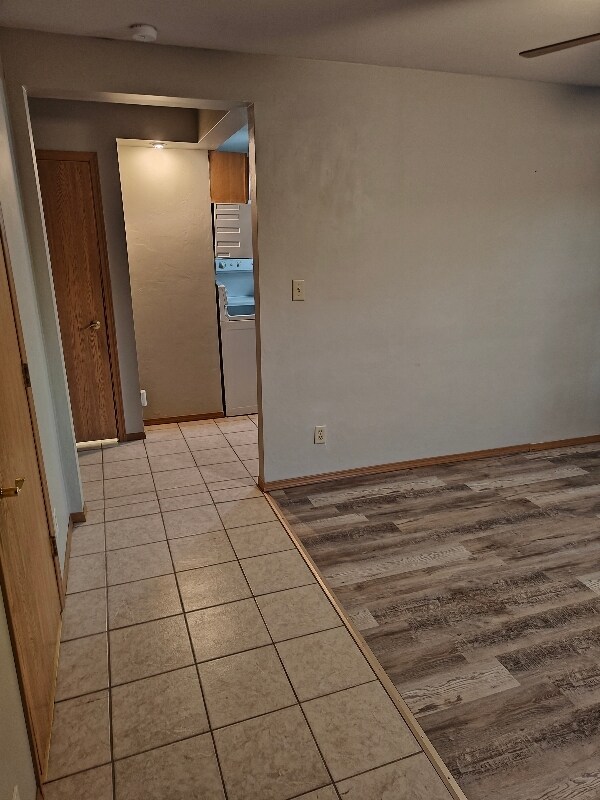 Foto del edificio - 1378 Thrush St