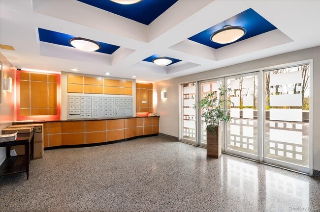 Foto del edificio - 1133 Midland Ave