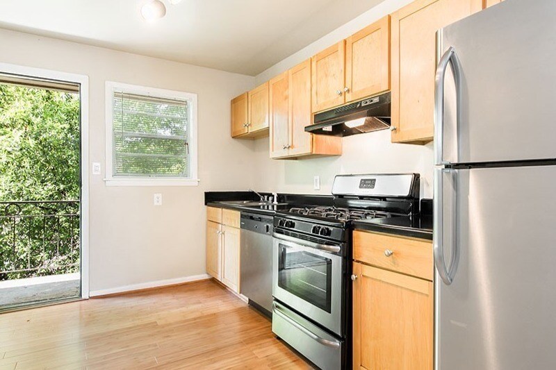 Kirkwood Flats Apartments in Atlanta, GA