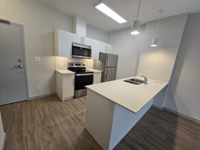 Building Photo - 1125 Pembina Hwy