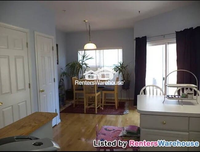 Building Photo - 2571 Vireo Ct