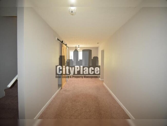 Foto del edificio - 2633 S Randolph St