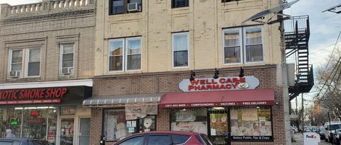 Building Photo - 779 Broadway-