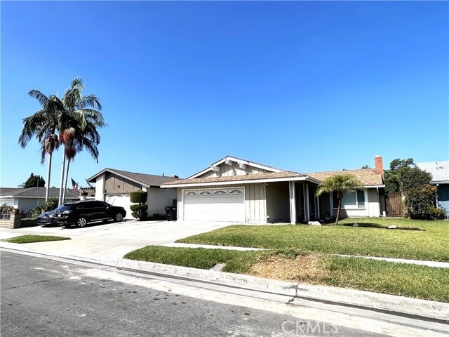 Building Photo - 17627 Caliente Pl