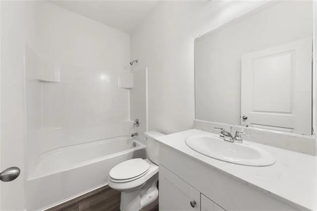 Building Photo - 1834 Sandlin Dr