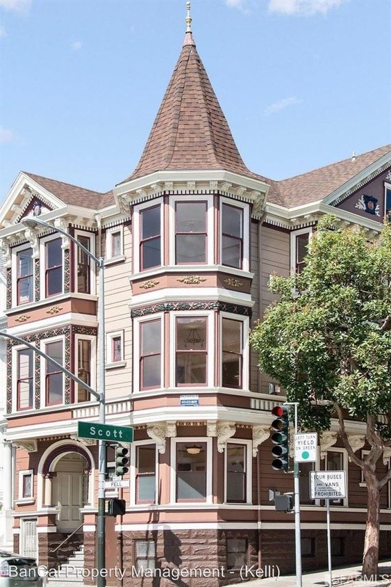 Primary Photo - 1100-1104 Fell St