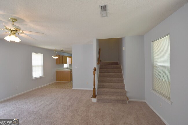 Foto del edificio - 147 S Fairfield Dr