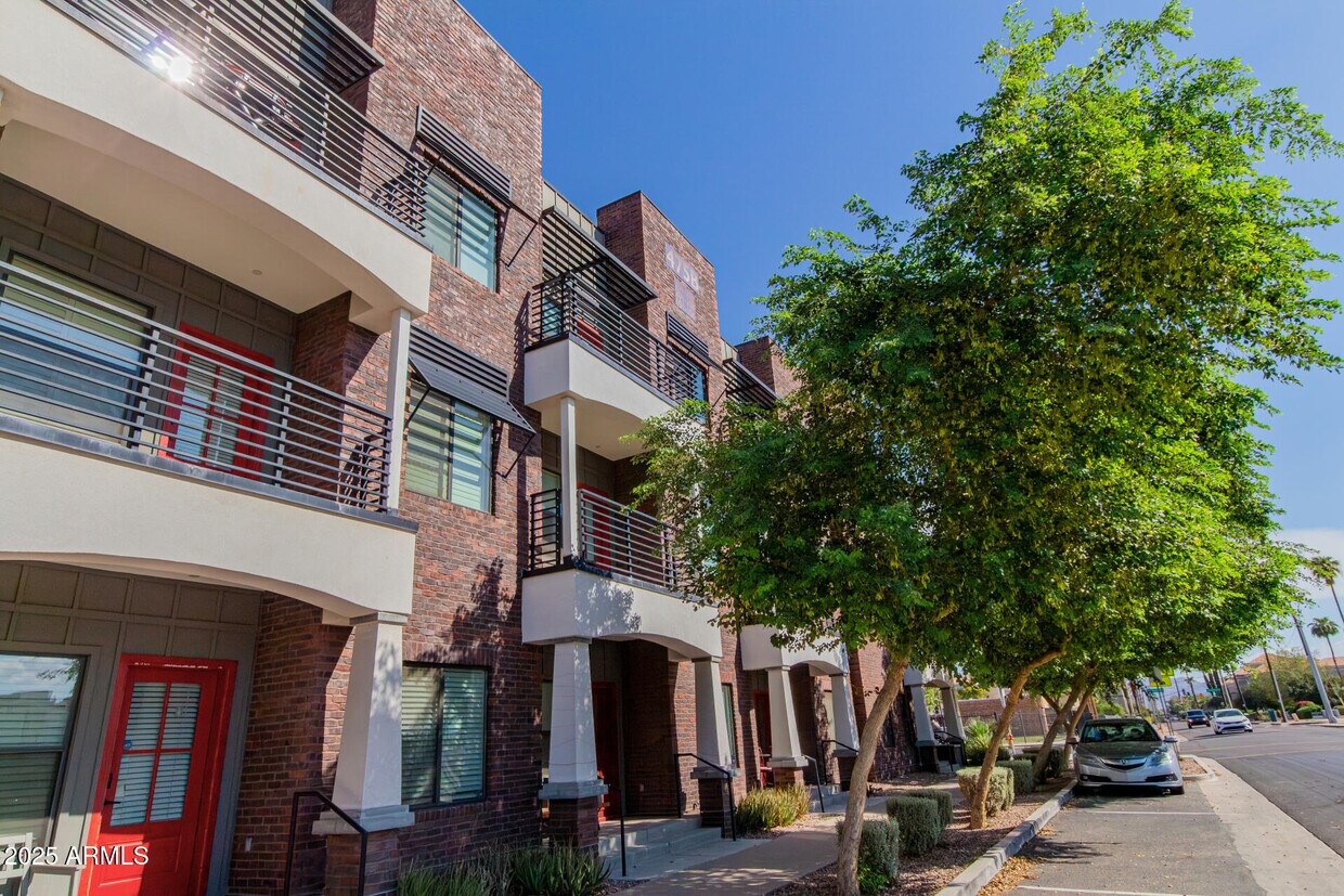Foto principal - 475 N 9th St