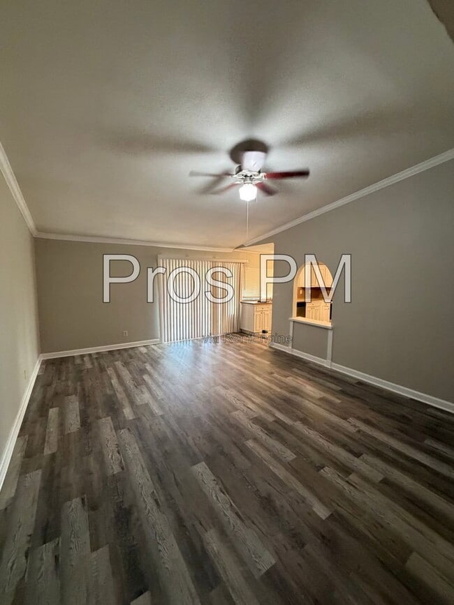 Foto del edificio - 1244 Winterwood Dr