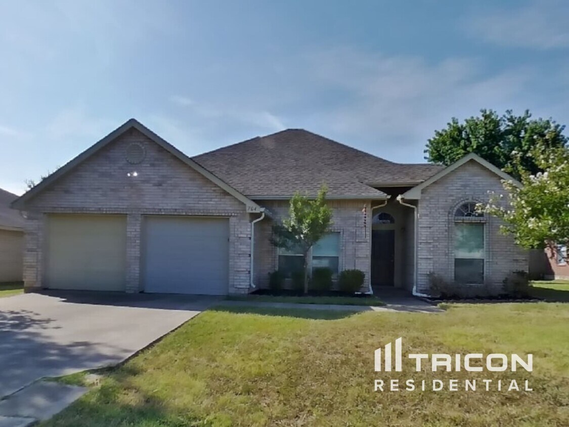 Primary Photo - 704 Grandview Avenue Seagoville TX