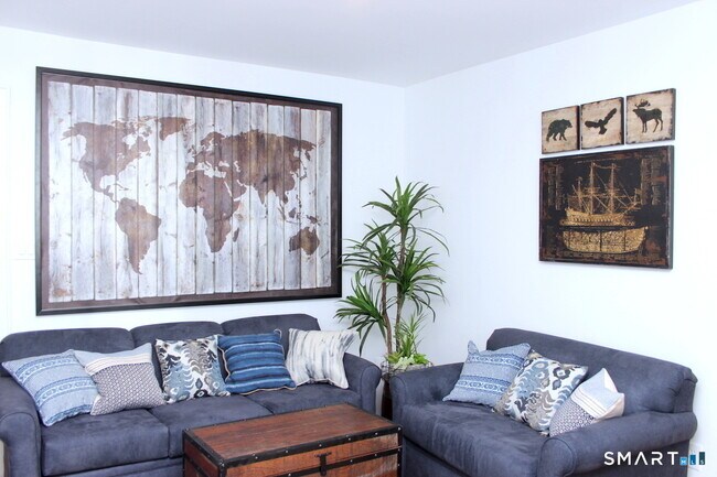 Foto del edificio - 1093 Shippan Ave