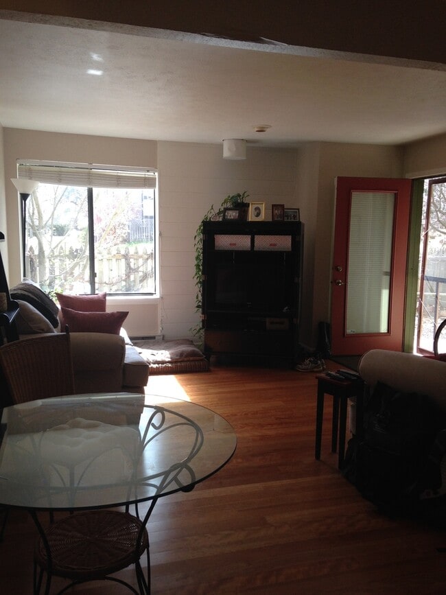 Building Photo - Shanahan Ridge in South Boulder 1BD/1BA Condo