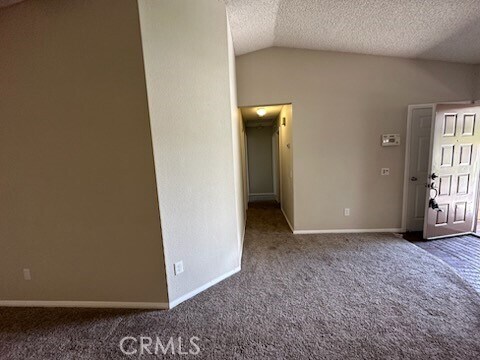 Foto del edificio - 26251 Lazy Creek Rd