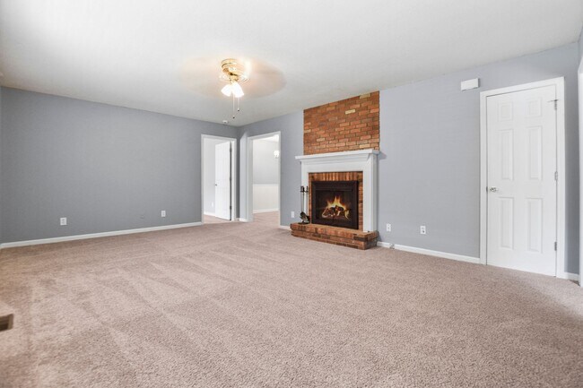 Foto del edificio - Pet Friendly Three Bedroom!