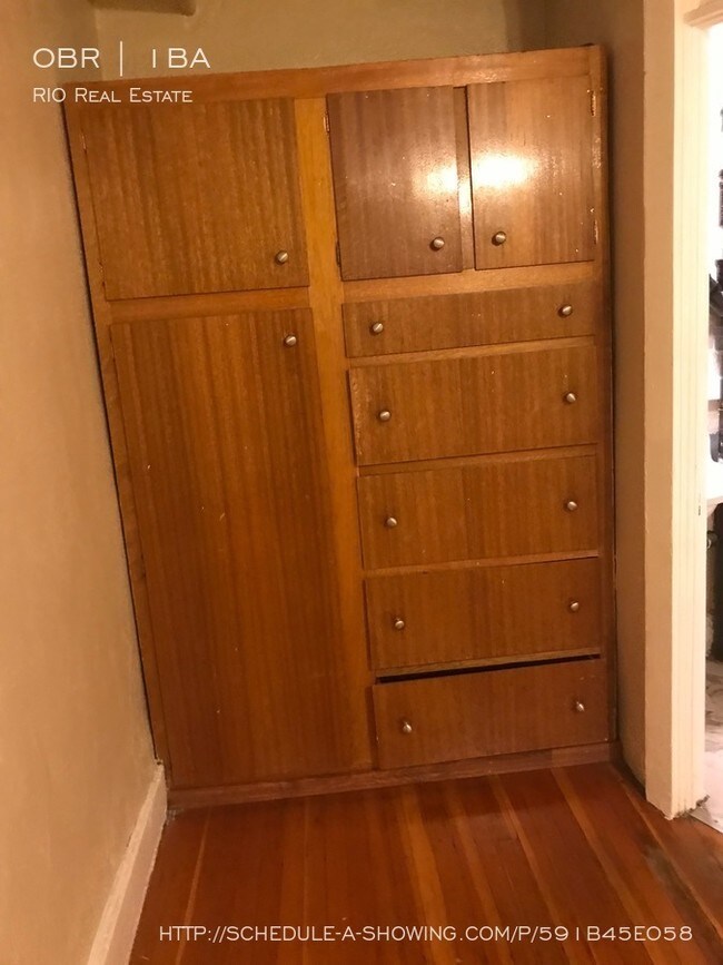 Foto del edificio - 1540 Logan St