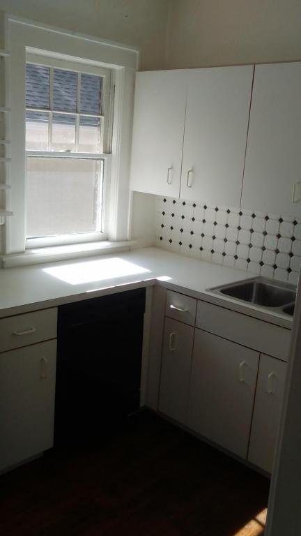 Foto del edificio - 937 Amsterdam Ave NE
