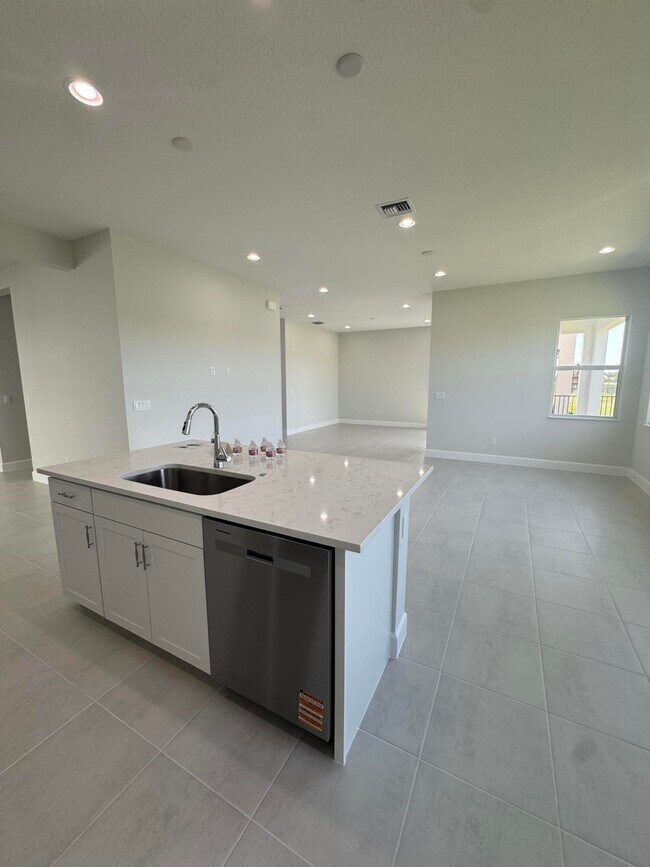 Building Photo - 14177 Gray Bark Bnd