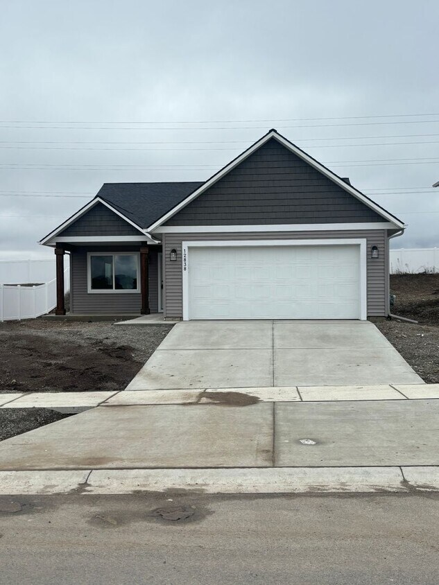 Foto principal - New Construction Single Level Home (RPM#1)