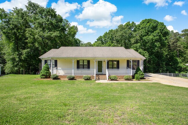 Building Photo - 148 Moss Ln