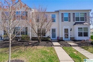 Building Photo - 8428 Cromwell Ct