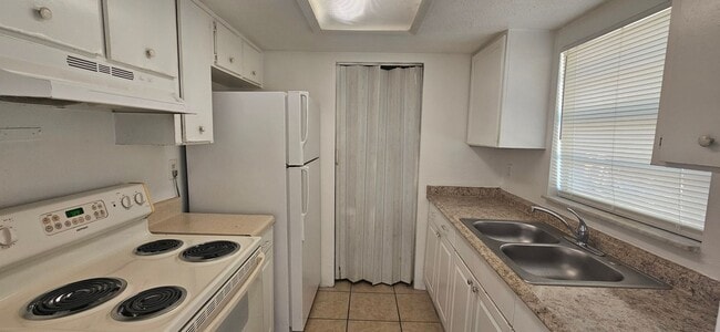 Building Photo - 1225 Kennedy Rd