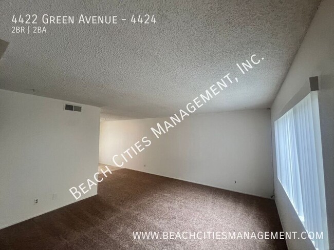 Building Photo - 4422 Green Ave