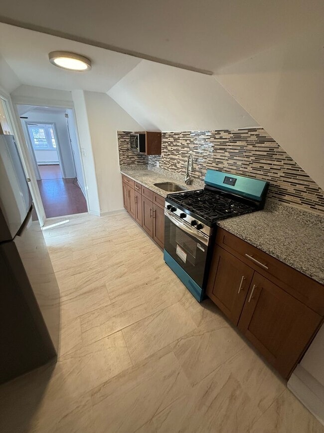 Foto del edificio - 6515 Rising Sun Ave