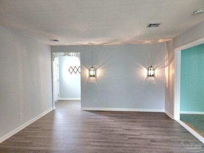 Building Photo - 3710 Cherry Laurel Dr