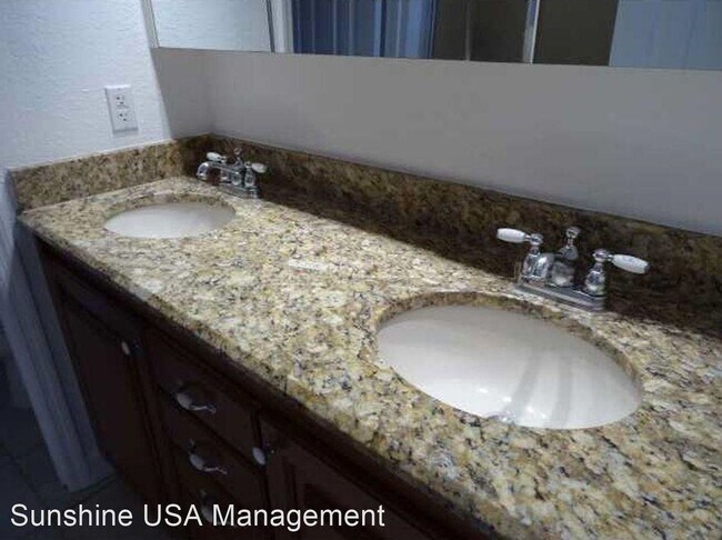 Foto del edificio - 3 br, 2 bath House - 4854 Normandy Place